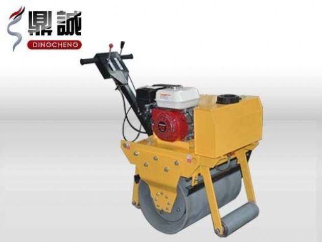 點擊查看詳細信息<br>標題：輕型手扶式單鋼輪壓路機 閱讀次數：12287