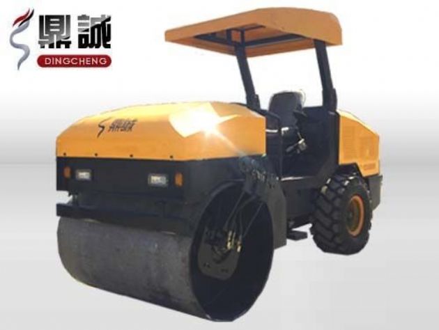 點擊查看詳細信息<br>標題：4噸單鋼輪振動壓路機 閱讀次數：13081